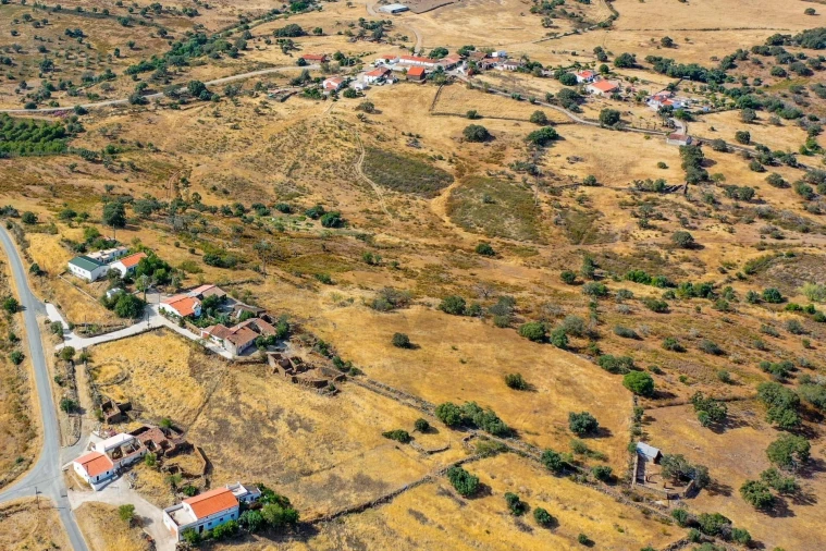 Moradia T2 para Venda em Alcoutim e Pereiro Foto 37