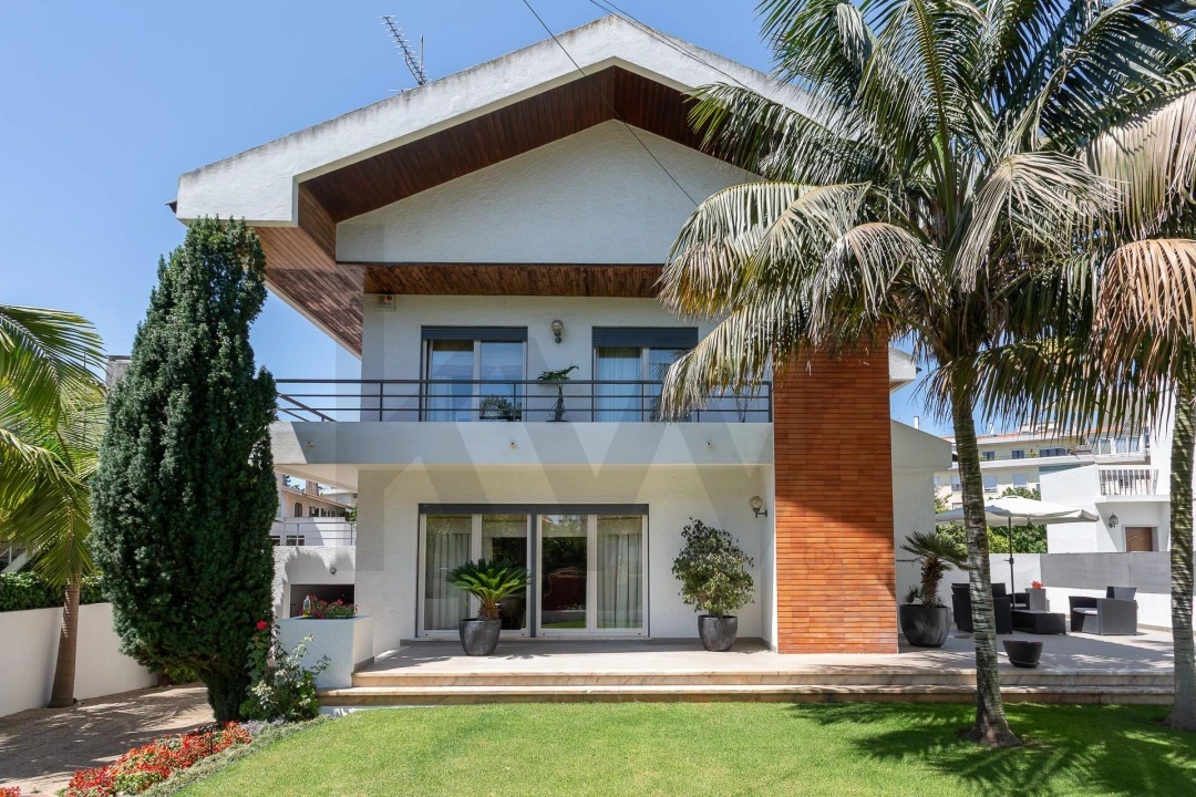 Moradia T4 para Venda em Oeiras e São Julião da Barra, Paço de Arcos e Caxias Foto 1