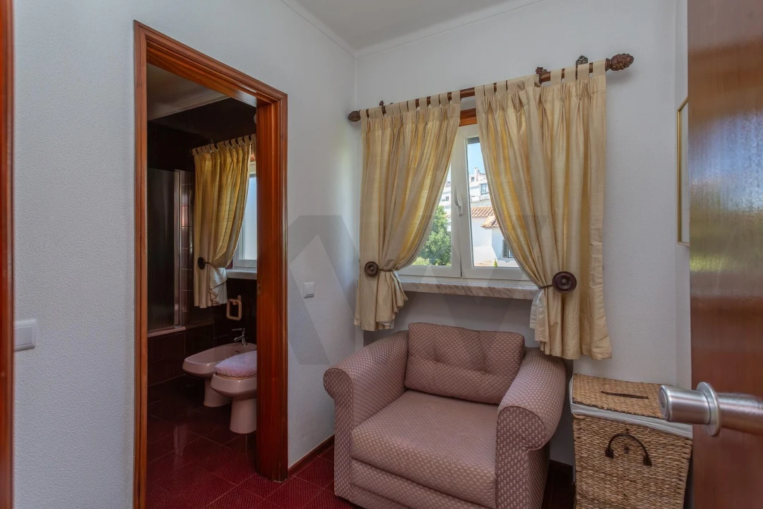 Moradia T4 para Venda em Oeiras e São Julião da Barra, Paço de Arcos e Caxias Foto 15