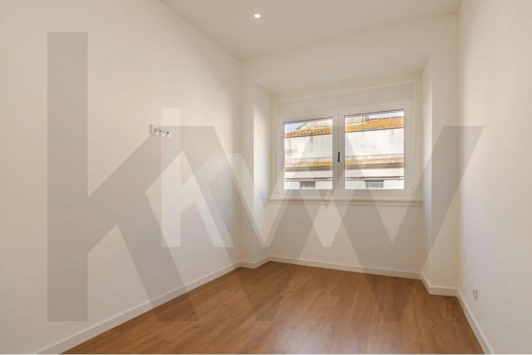 Apartamento T3 para Arrendamento em Beato Foto 19