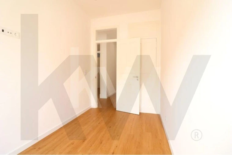 Apartamento T3 para Arrendamento em Beato Foto 17