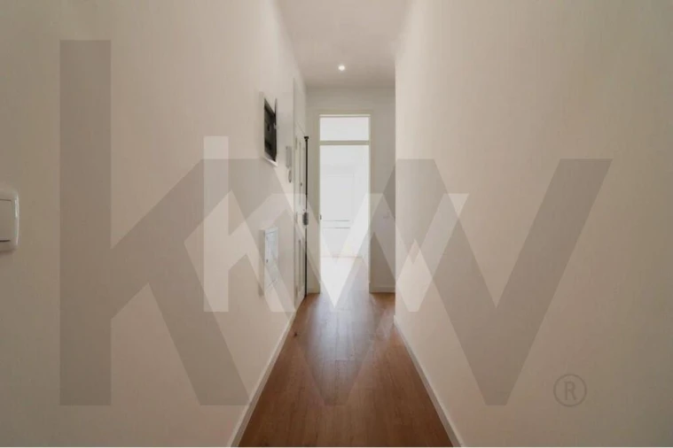 Apartamento T3 para Arrendamento em Beato Foto 11