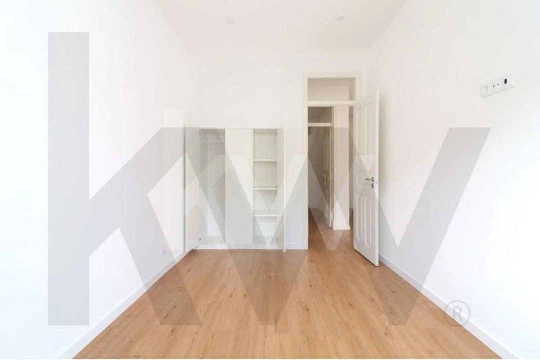 Apartamento T3 para Arrendamento em Beato Foto 21