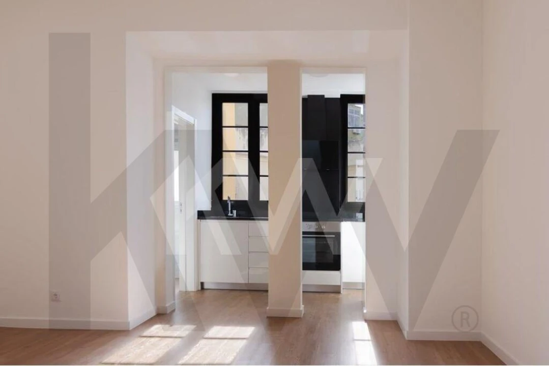 Apartamento T3 para Arrendamento em Beato Foto 7