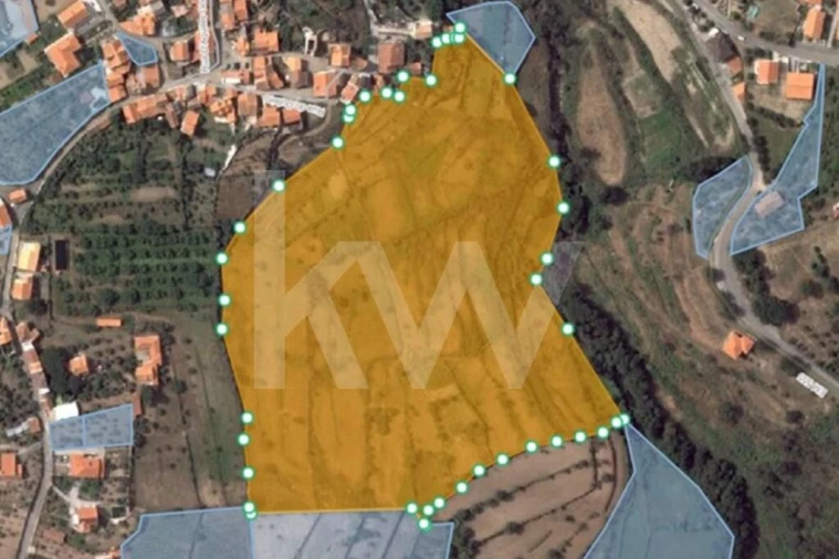 Terreno para Venda em Melo e Nabais Foto 9