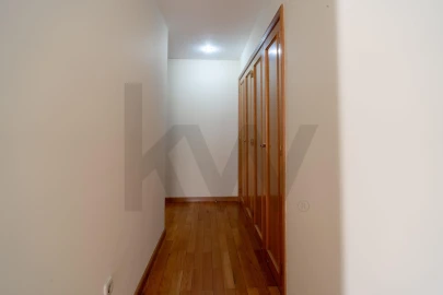 Apartamento T5 para Venda em Cedofeita, Santo Ildefonso, Sé, Miragaia, São Nicolau e Vitória