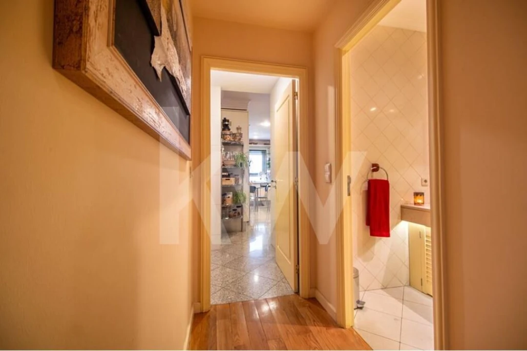 Apartamento T5 para Venda em Cedofeita, Santo Ildefonso, Sé, Miragaia, São Nicolau e Vitória Foto 13