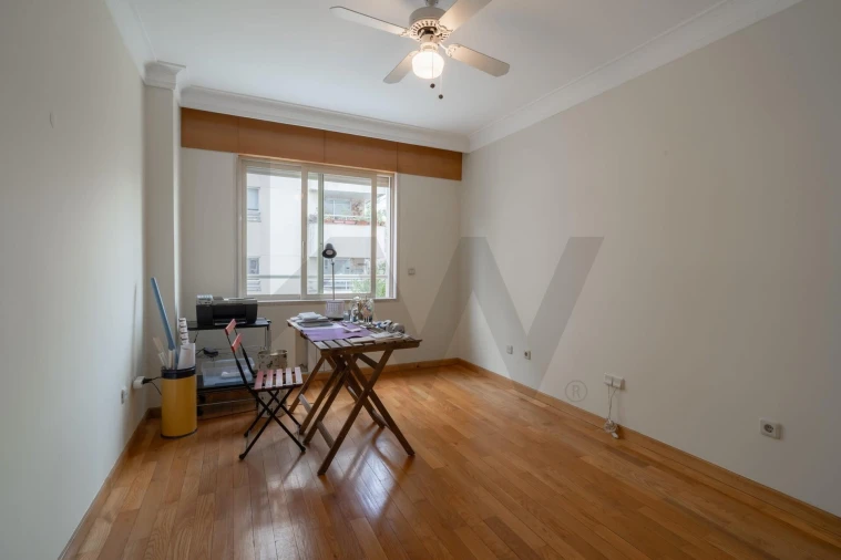 Apartamento T5 para Venda em Cedofeita, Santo Ildefonso, Sé, Miragaia, São Nicolau e Vitória Foto 15