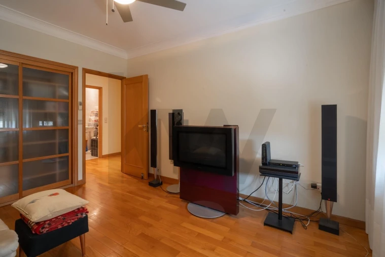 Apartamento T5 para Venda em Cedofeita, Santo Ildefonso, Sé, Miragaia, São Nicolau e Vitória Foto 23