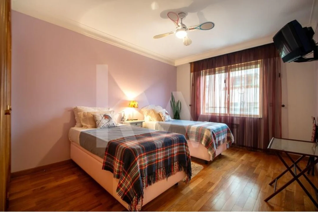 Apartamento T5 para Venda em Cedofeita, Santo Ildefonso, Sé, Miragaia, São Nicolau e Vitória Foto 19