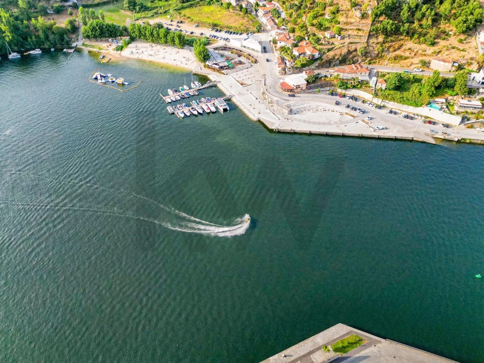Quinta T3 para Venda em Alpendorada, Várzea e Torrão Foto 4