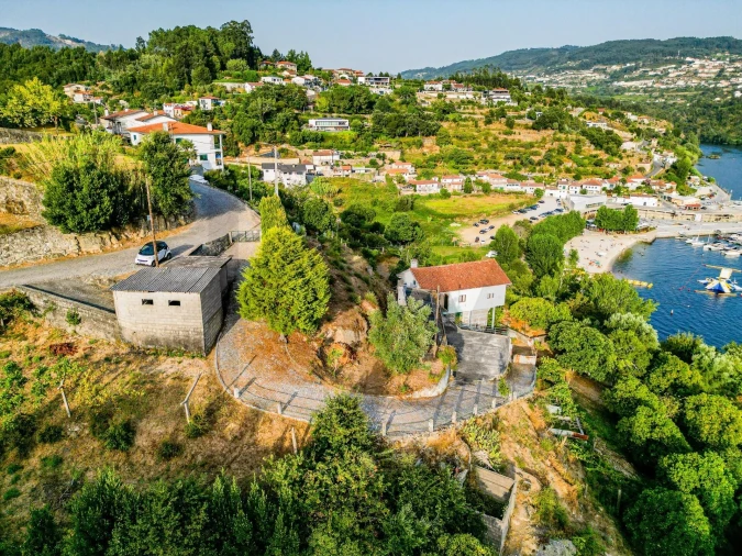Quinta T3 para Venda em Alpendorada, Várzea e Torrão Foto 5