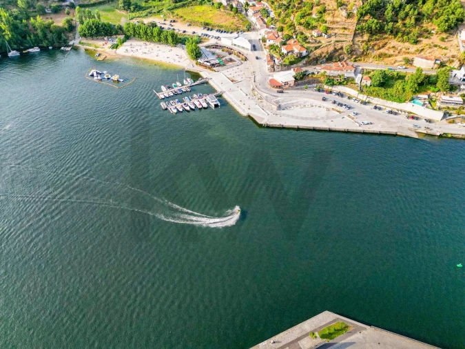 Quinta T3 para Venda em Alpendorada, Várzea e Torrão Foto 4