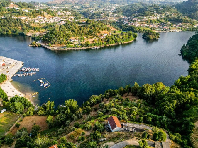 Quinta T3 para Venda em Alpendorada, Várzea e Torrão Foto 6