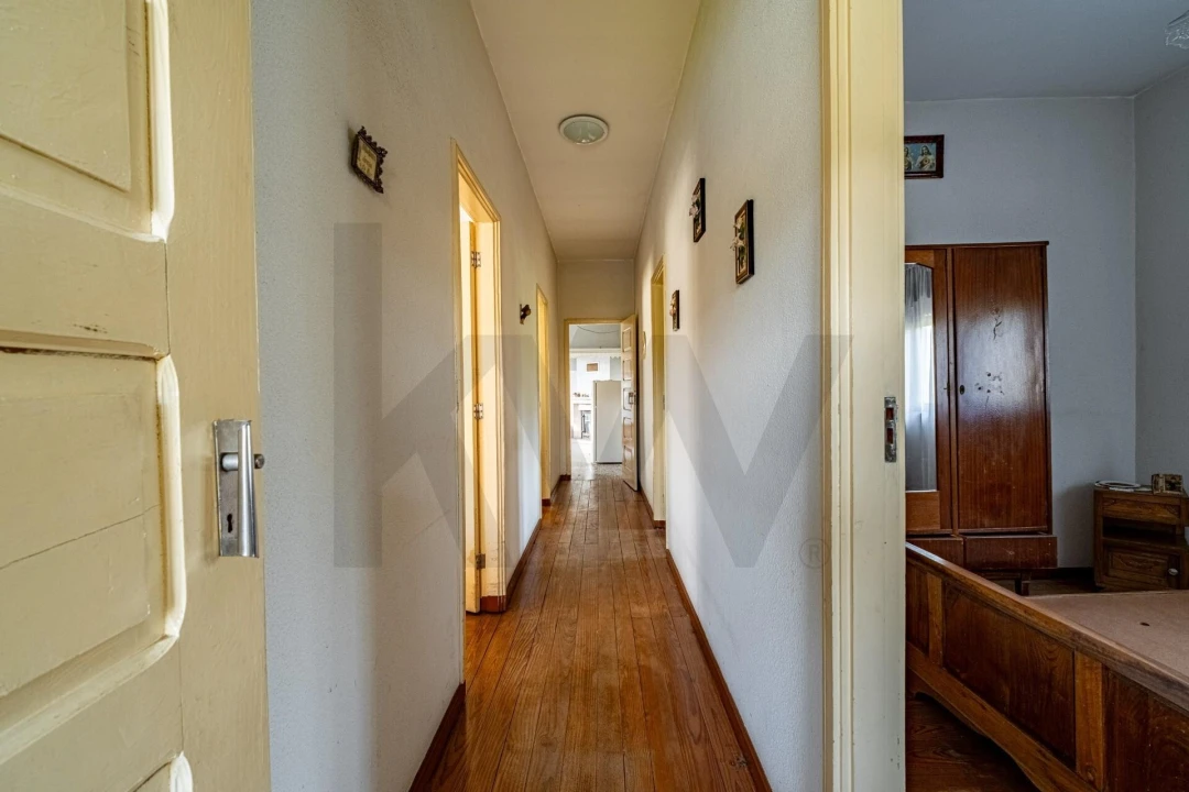 Quinta T3 para Venda em Alpendorada, Várzea e Torrão Foto 15