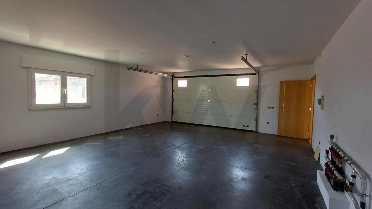 Moradia T7 para Venda em Bidoeira de Cima Foto 33