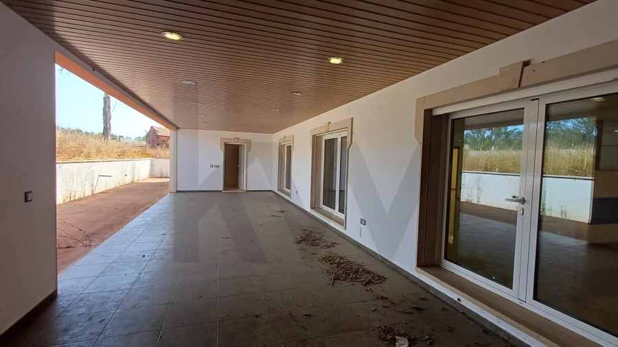 Moradia T7 para Venda em Bidoeira de Cima Foto 9