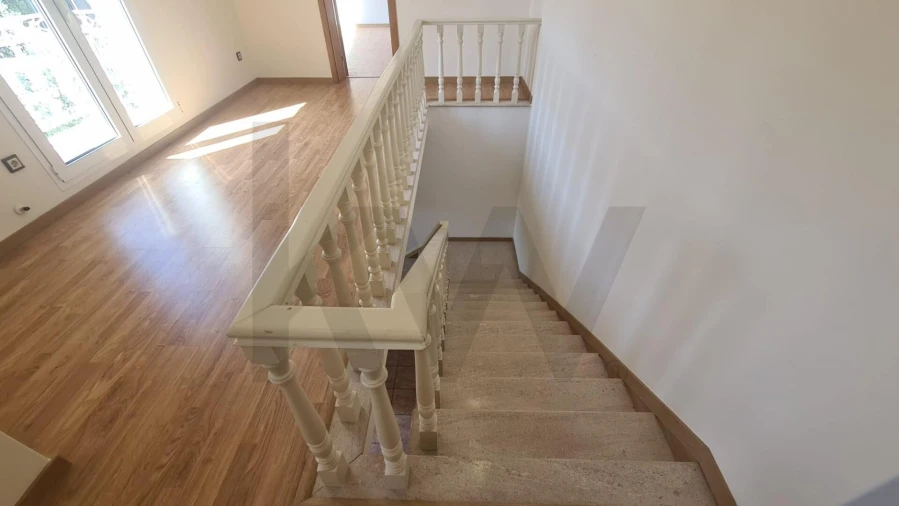 Moradia T7 para Venda em Bidoeira de Cima Foto 46