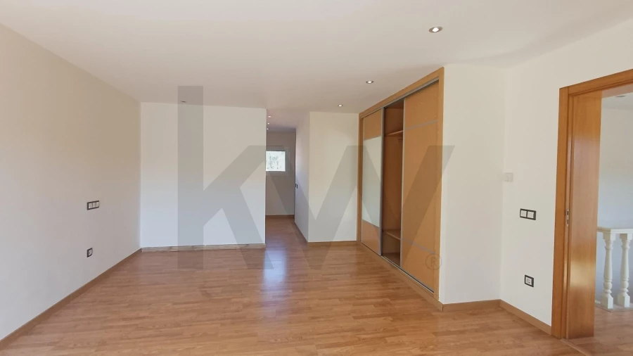 Moradia T7 para Venda em Bidoeira de Cima Foto 58