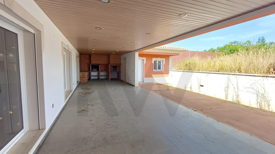 Moradia T7 para Venda em Bidoeira de Cima Foto 12