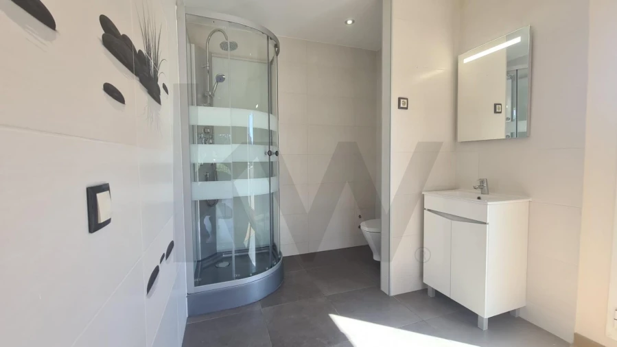 Moradia T7 para Venda em Bidoeira de Cima Foto 28