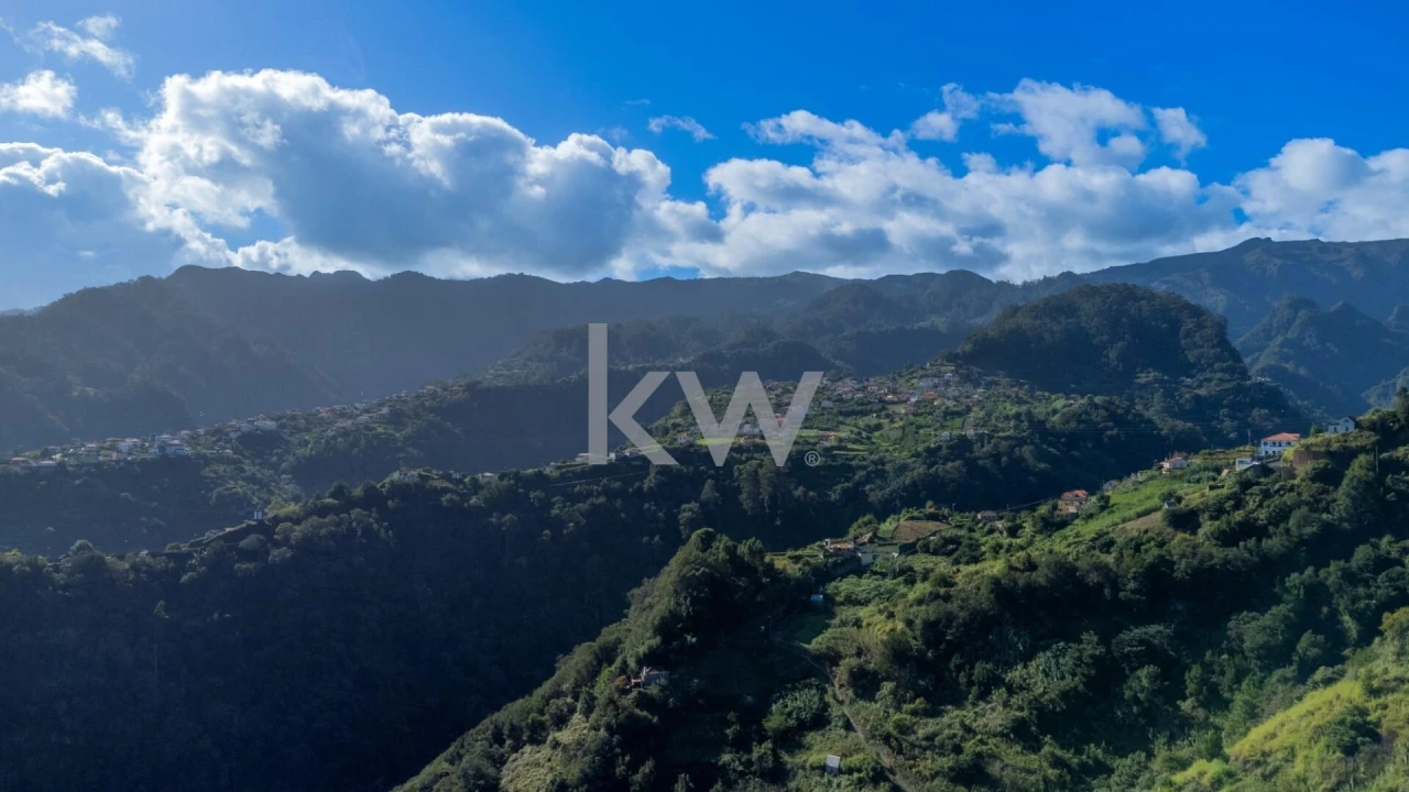 Terreno para Venda em São Roque do Faial Foto 12