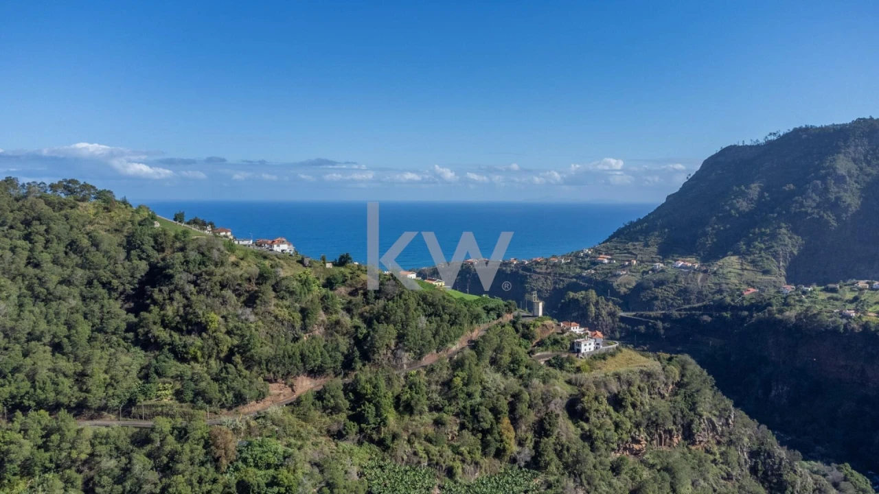 Terreno para Venda em São Roque do Faial Foto 15