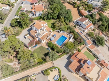 Moradia T4 para Venda em Lagoa e Carvoeiro