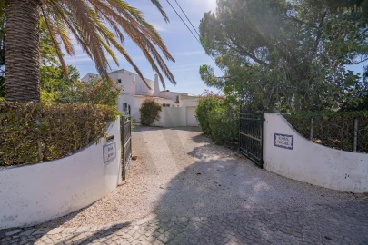 Moradia T4 para Venda em Lagoa e Carvoeiro