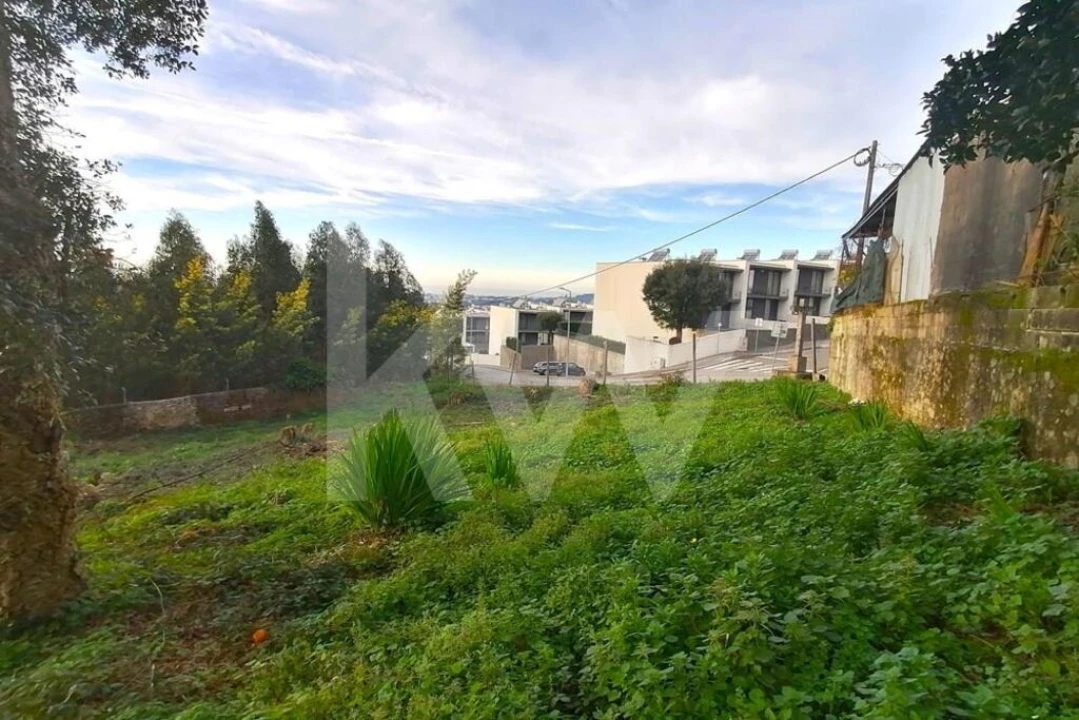 Terreno para Venda em Grijó e Sermonde Foto 5