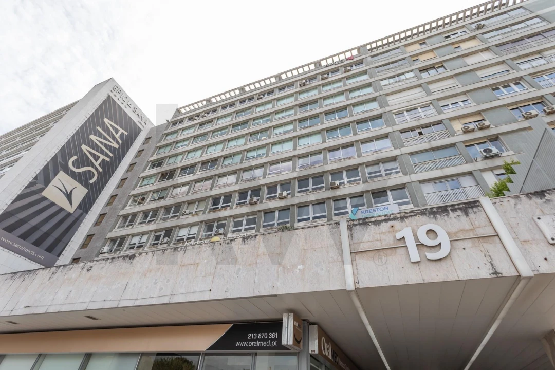 Escritório para Arrendamento em Santo António Foto 1