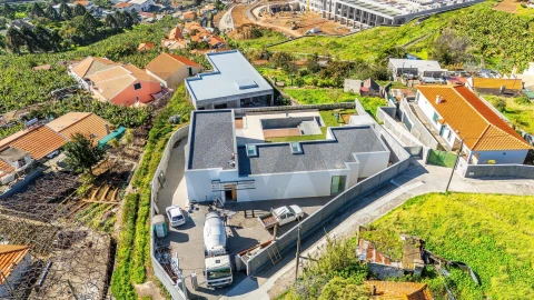 Moradia T3 para Venda em São Martinho