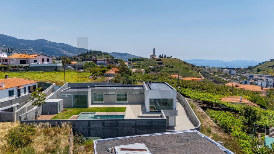Moradia T3 para Venda em São Martinho Foto 6