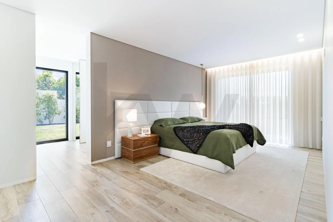 Moradia T3 para Venda em São Roque Foto 24