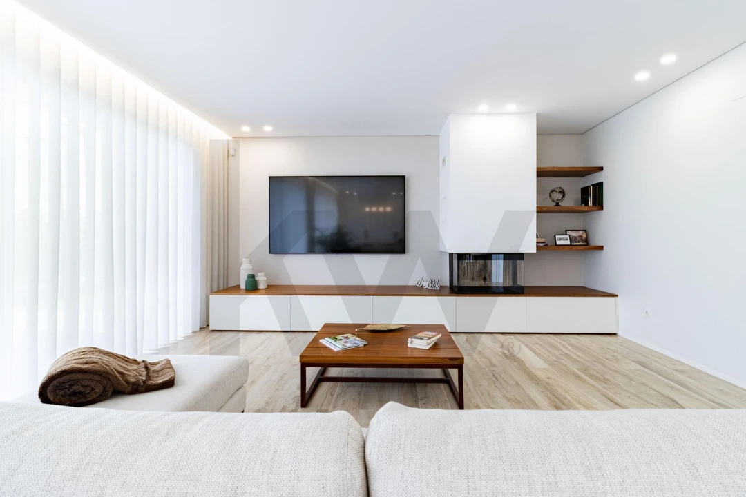 Moradia T3 para Venda em São Roque Foto 17