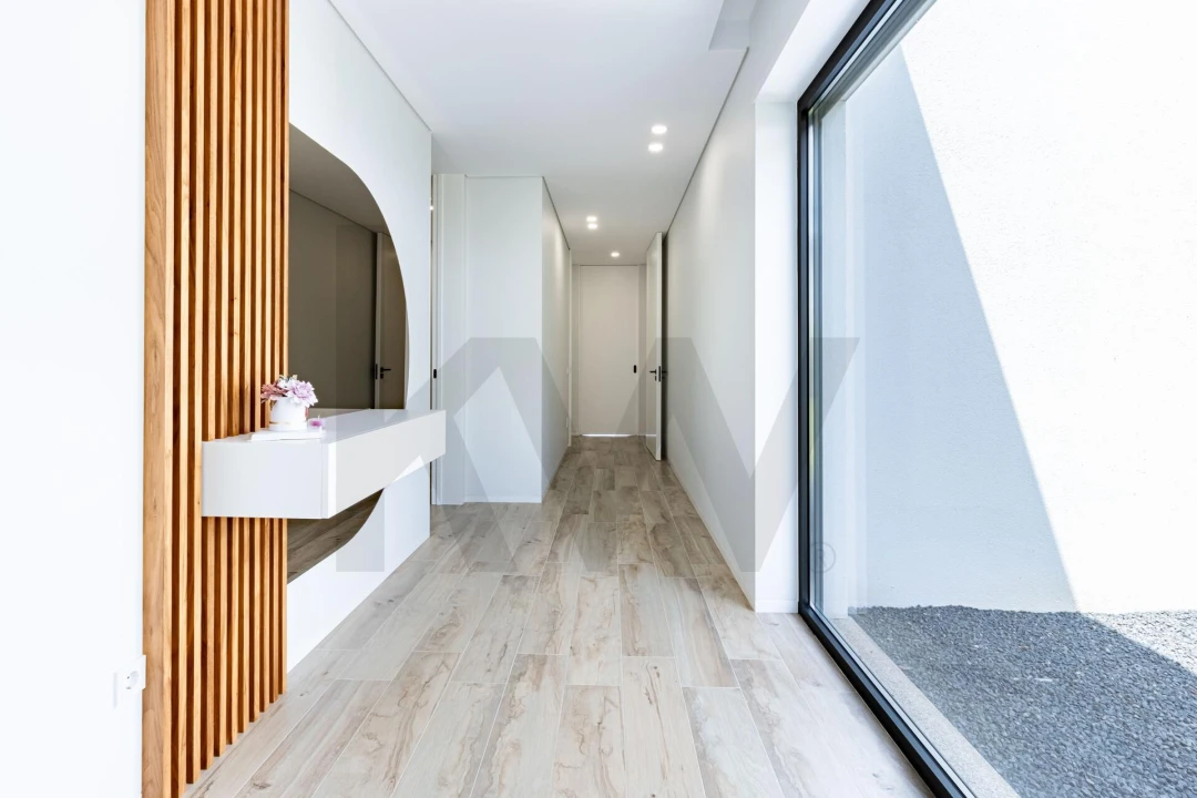 Moradia T3 para Venda em São Roque Foto 32