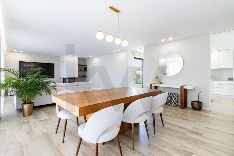 Moradia T3 para Venda em São Roque Foto 14