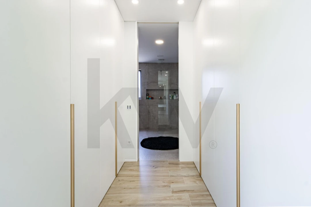 Moradia T3 para Venda em São Roque Foto 28