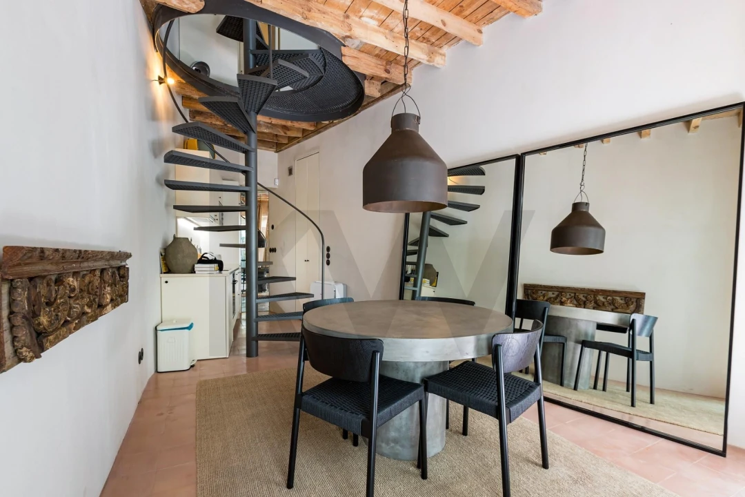 Prédio para Venda em Romeira e Várzea Foto 6