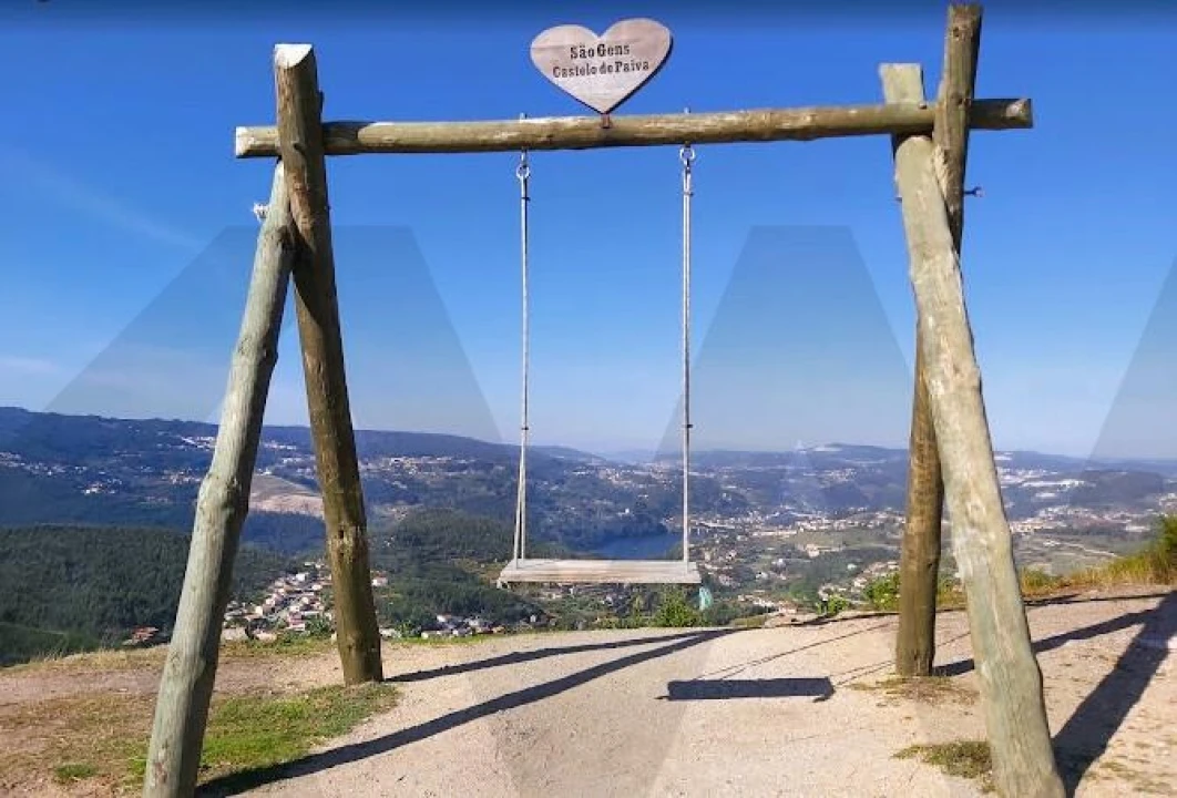 Quinta T3 para Venda em Santa Maria de Sardoura Foto 35