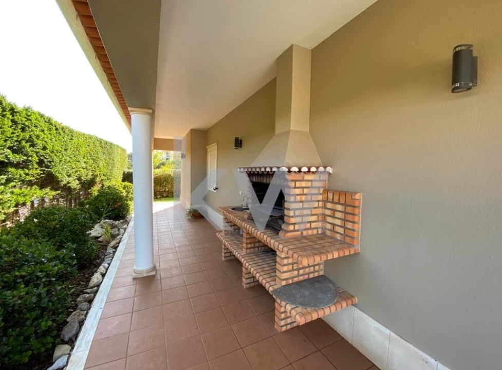 Moradia T4 para Venda em Amoreira Foto 36