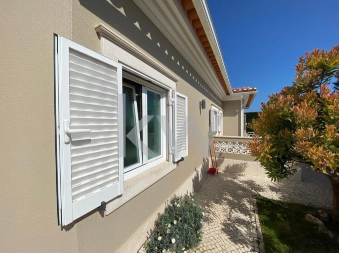 Moradia T4 para Venda em Amoreira Foto 33