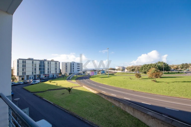 Apartamento T2 para Venda em Ponta Delgada (São Sebastião) Foto 25