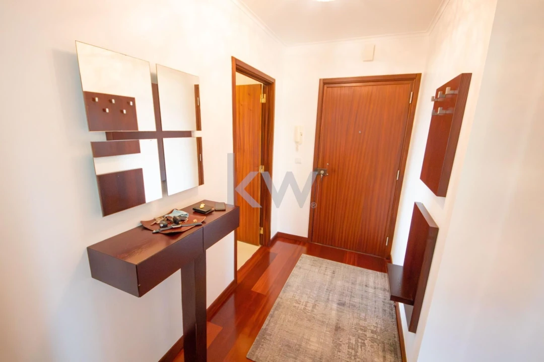 Apartamento T2 para Venda em Ponta Delgada (São Sebastião) Foto 2