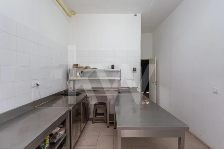 Negócio para Venda em Campo de Ourique Foto 15