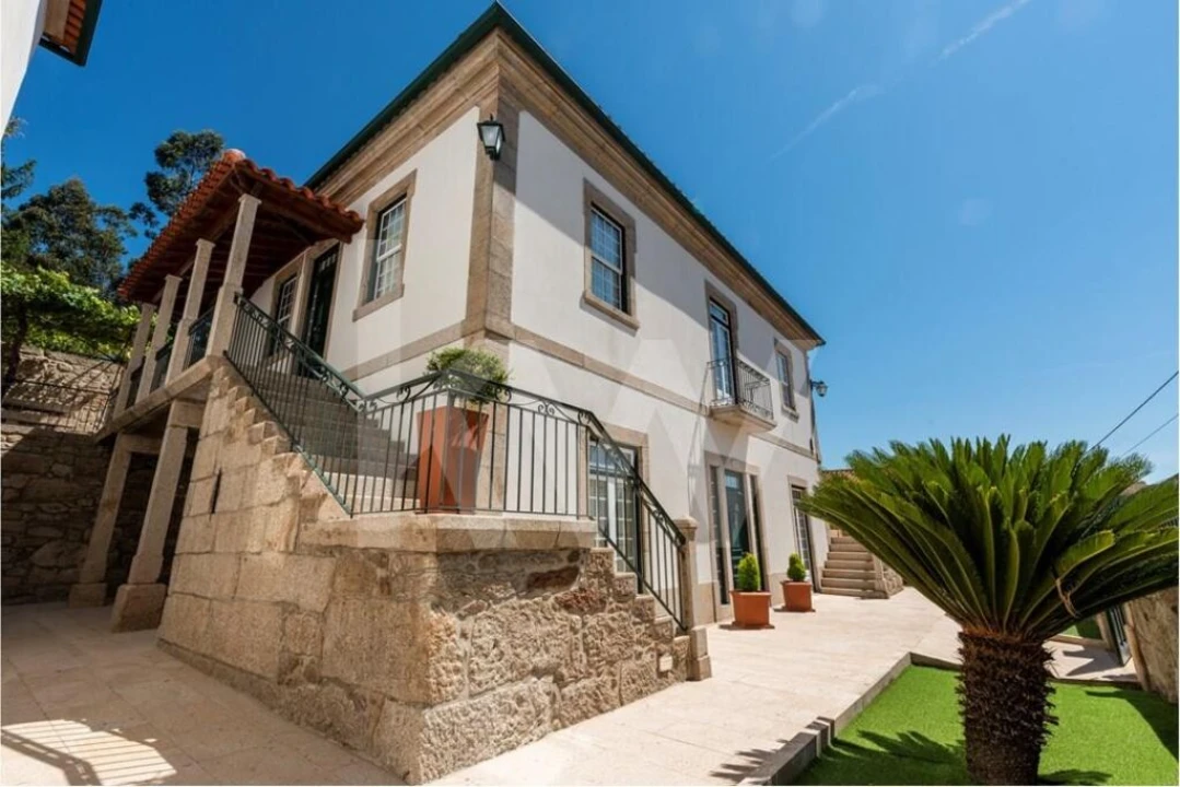 Moradia T5 para Venda em Covas Foto 2