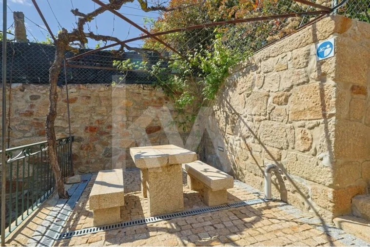 Moradia T5 para Venda em Covas Foto 52