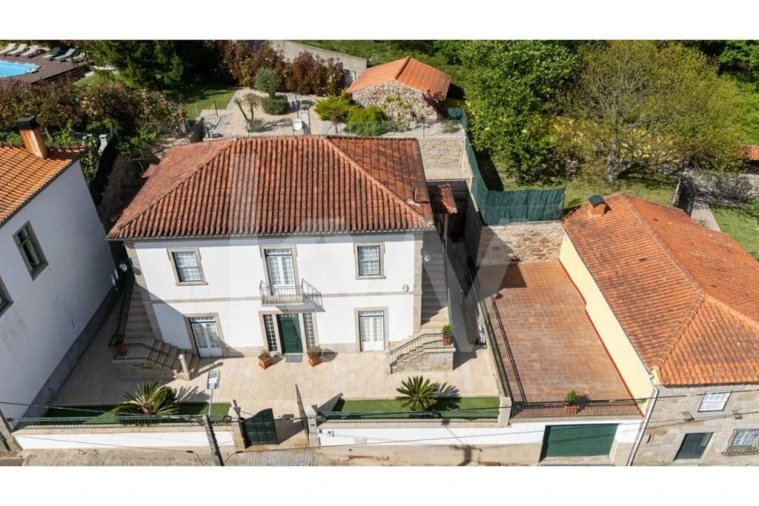 Moradia T5 para Venda em Covas Foto 47