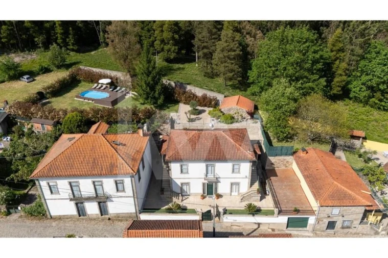 Moradia T5 para Venda em Covas Foto 40