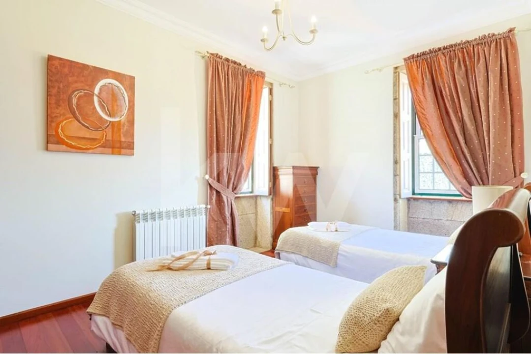 Moradia T5 para Venda em Covas Foto 30